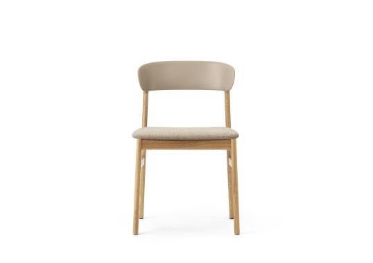 Стул от фабрики Normann Copenhagen модель 14010 Herit Upholstery 