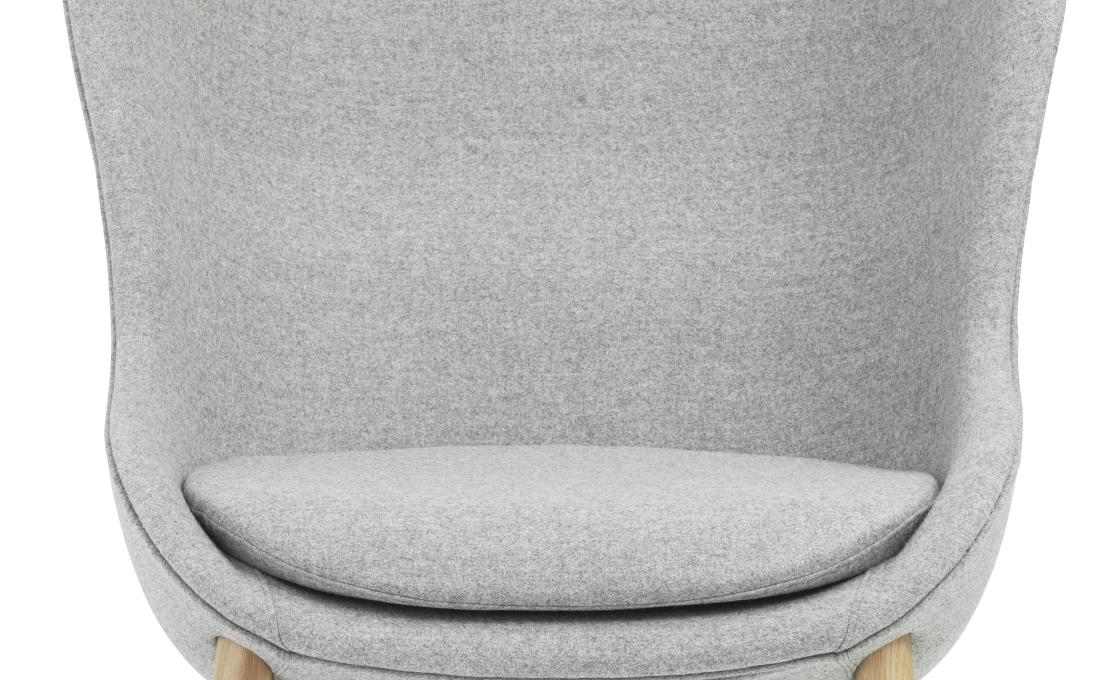 Кресло от фабрики Normann Copenhagen модель Hyg High Lounge 