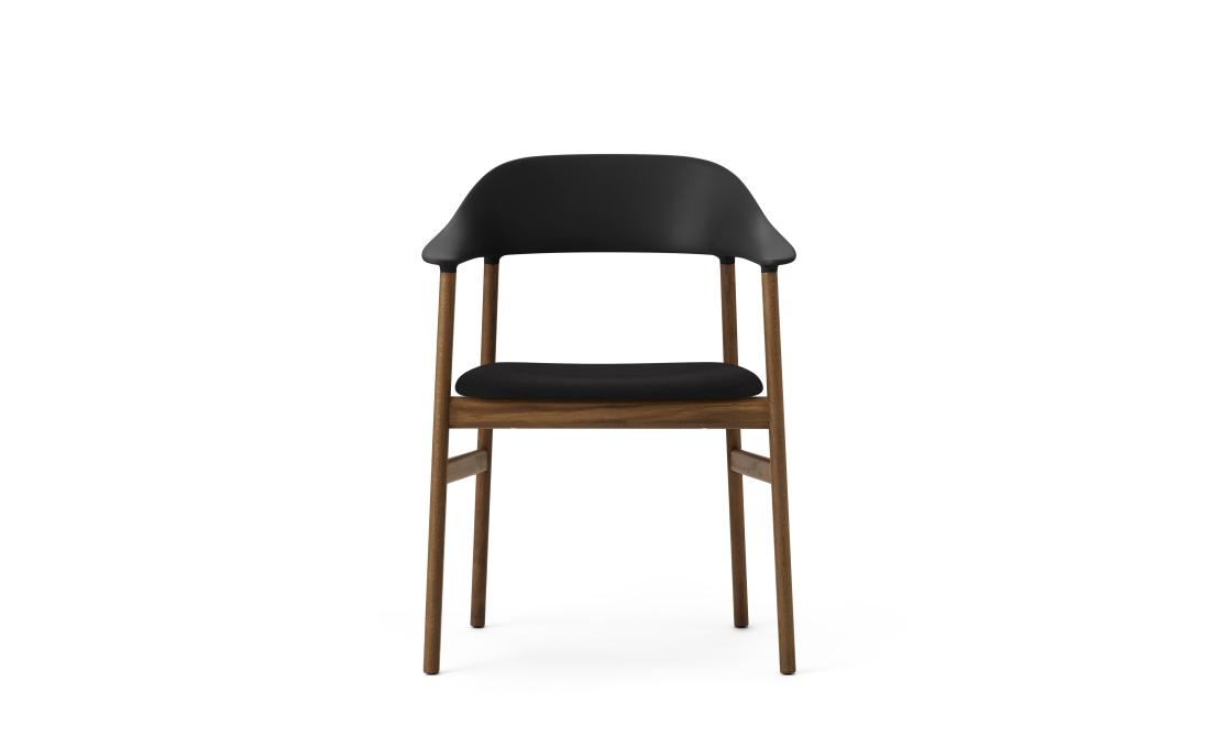 Кресло от фабрики Normann Copenhagen модель 14010 Herit Upholstery Arm
