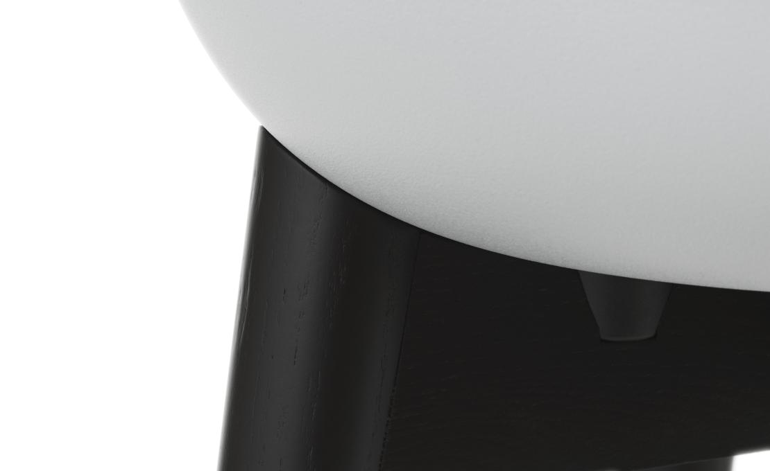 Стул от фабрики Normann Copenhagen модель 6044 Hyg 