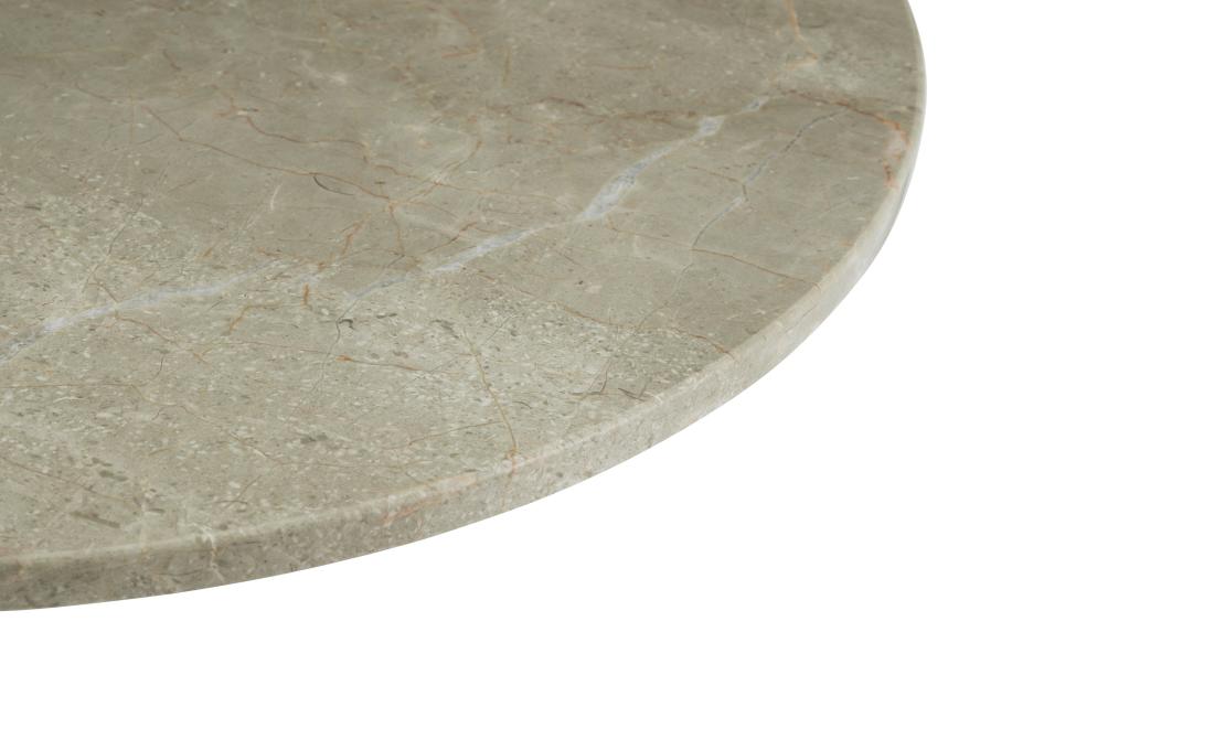 Стол от фабрики Normann Copenhagen модель Form 