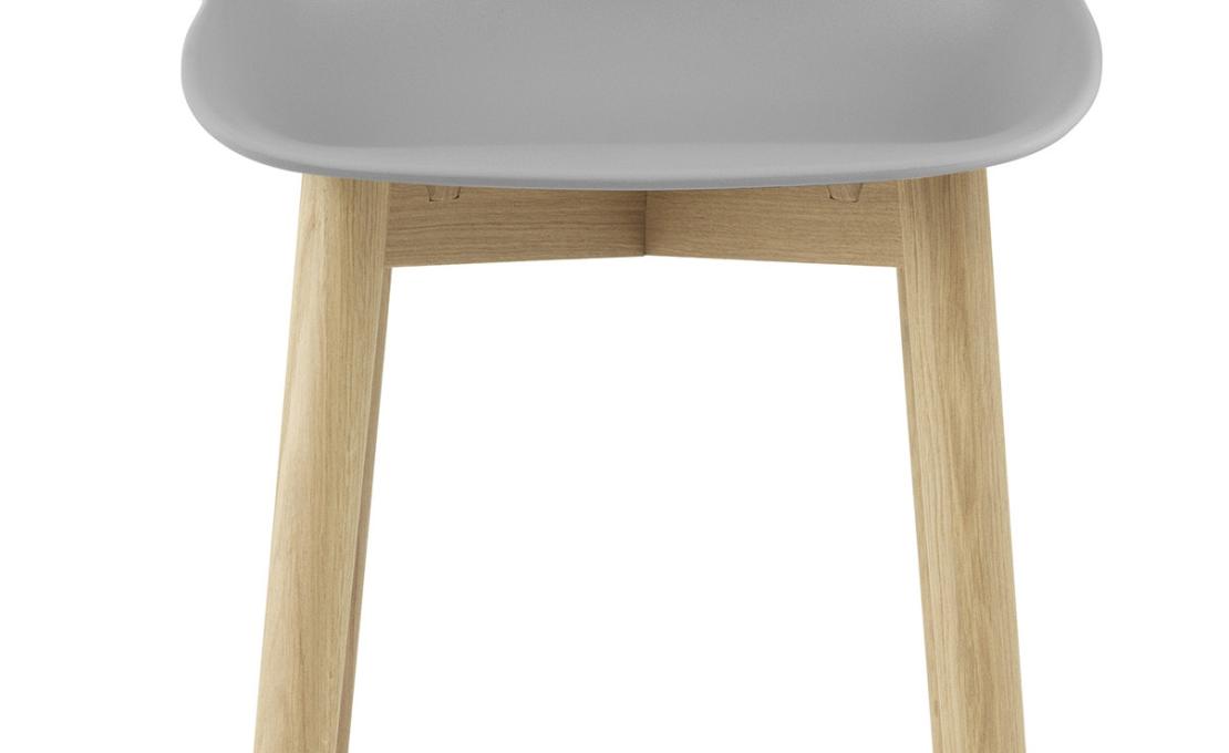 Барный стул от фабрики Normann Copenhagen модель Hyg Wood 