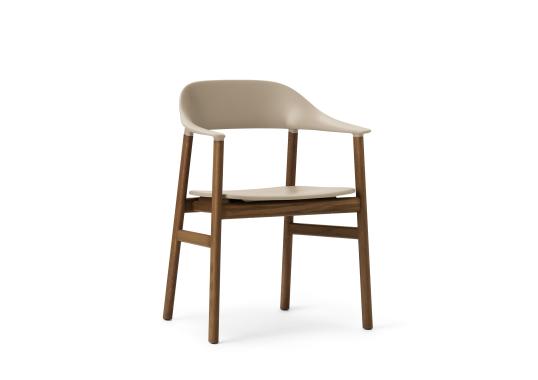 Кресло от фабрики Normann Copenhagen модель 14010 Herit Arm