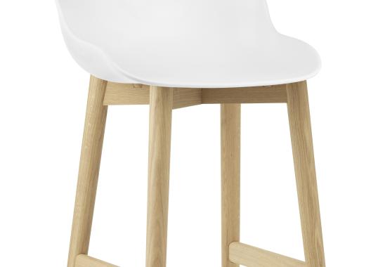 Барный стул от фабрики Normann Copenhagen модель Hyg Wood 