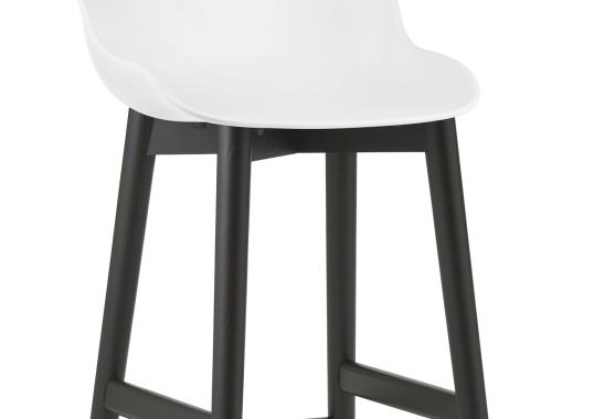 Барный стул от фабрики Normann Copenhagen модель Hyg Wood 