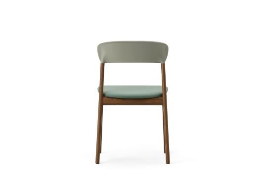 Стул от фабрики Normann Copenhagen модель 14010 Herit Upholstery 