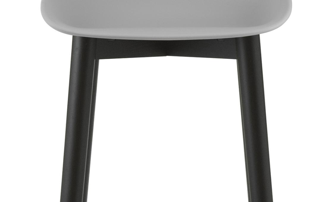 Барный стул от фабрики Normann Copenhagen модель Hyg Wood 