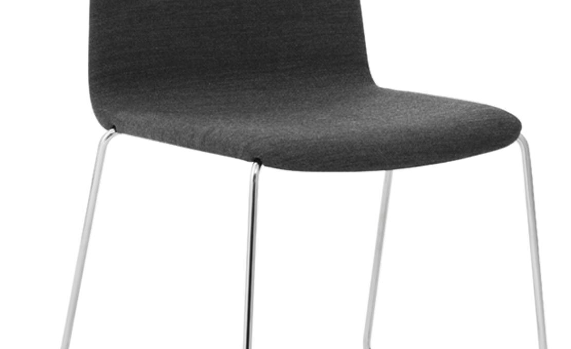 Стул от фабрики Normann Copenhagen модель Just  Upholstered 