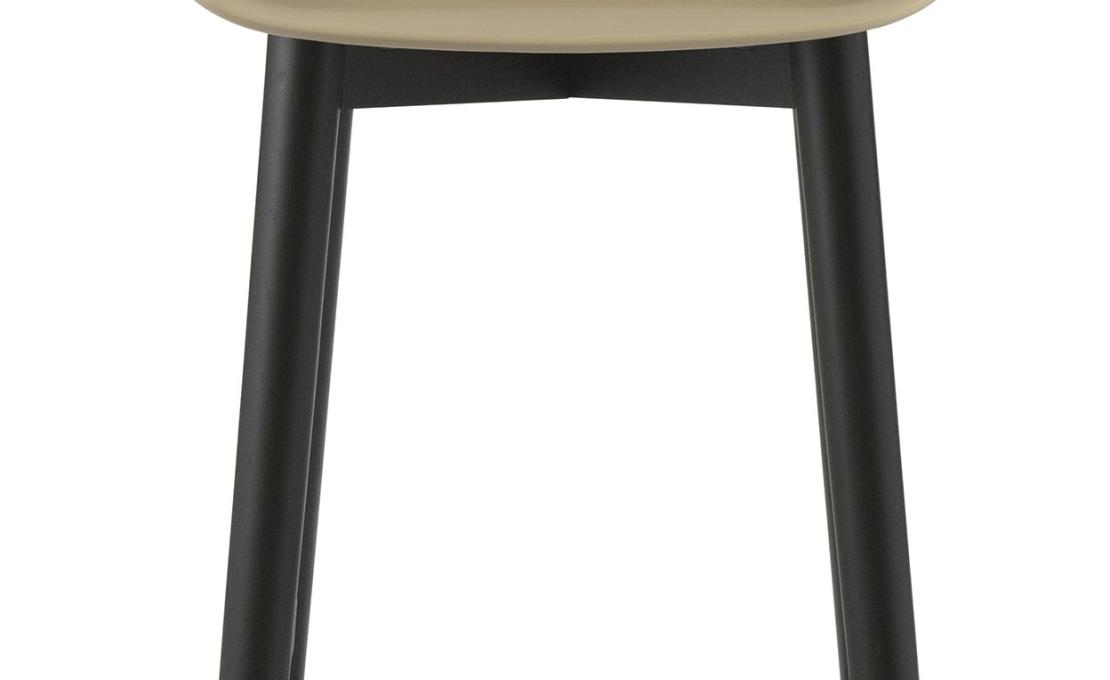 Барный стул от фабрики Normann Copenhagen модель Hyg Wood 