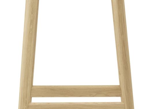Барный стул от фабрики Normann Copenhagen модель Hyg Wood 