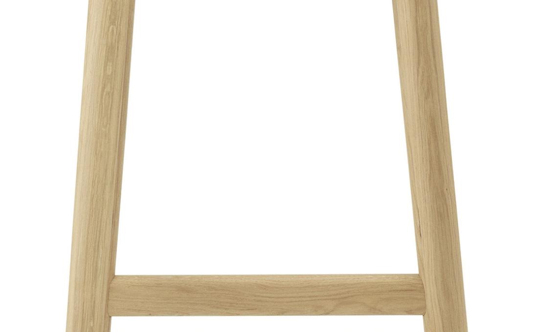 Барный стул от фабрики Normann Copenhagen модель Hyg Wood 
