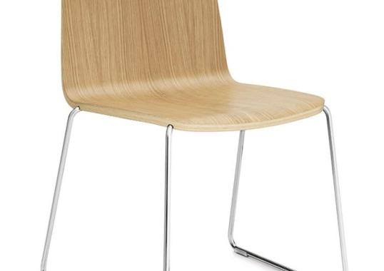 Стул от фабрики Normann Copenhagen модель Just -602