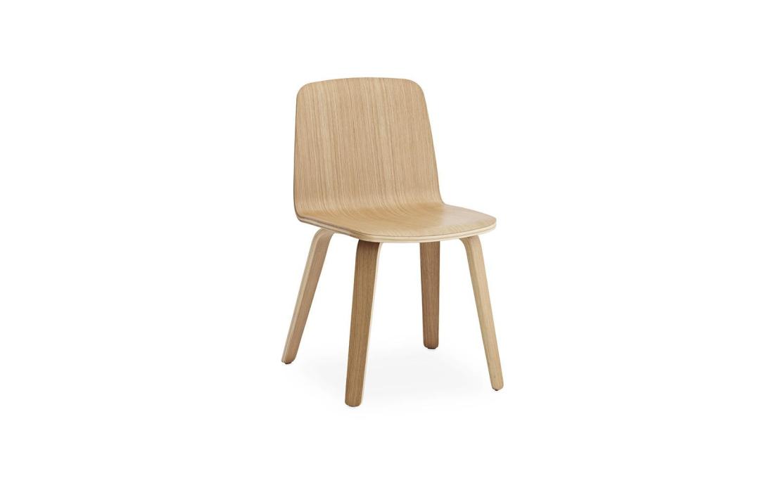 Стул от фабрики Normann Copenhagen модель 60207 Just Wood 