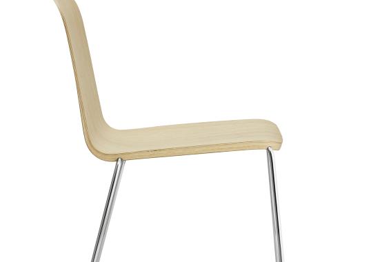 Стул от фабрики Normann Copenhagen модель Just -602