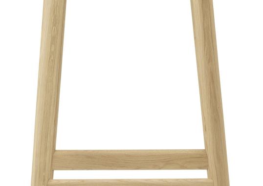 Барный стул от фабрики Normann Copenhagen модель Hyg Wood 