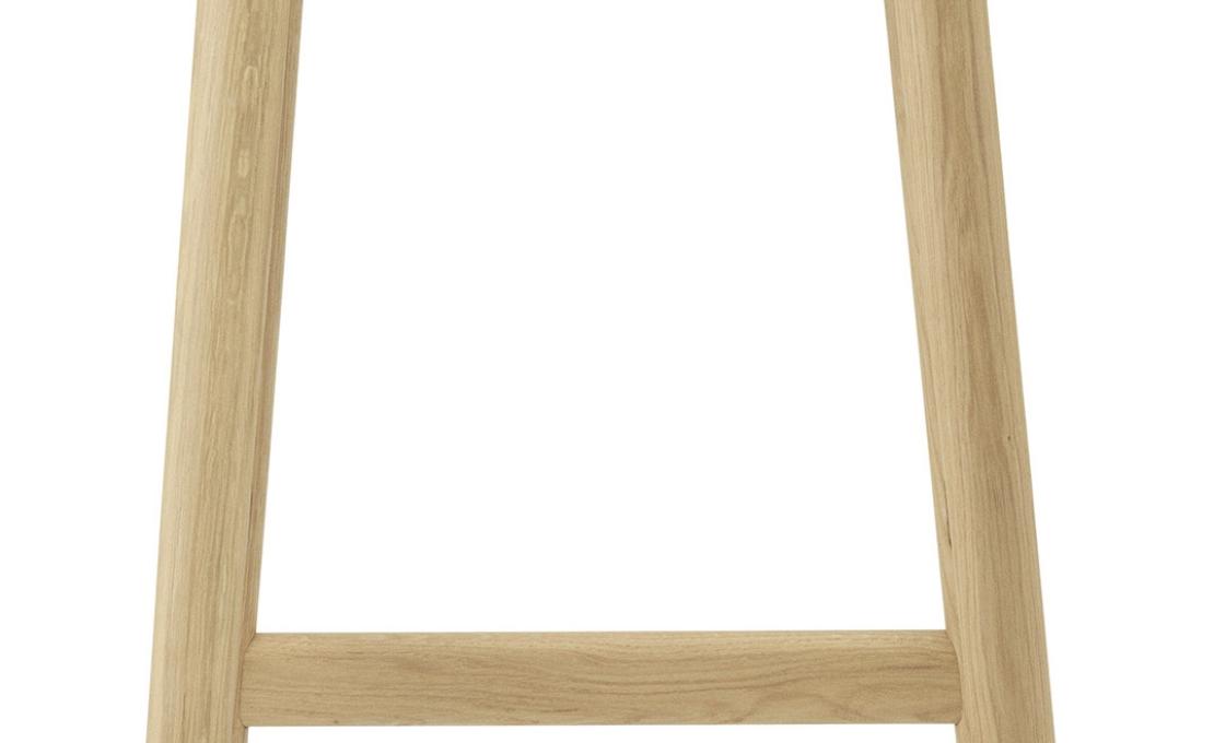 Барный стул от фабрики Normann Copenhagen модель Hyg Wood 