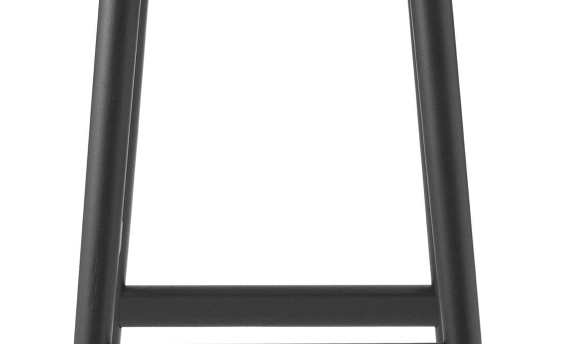 Барный стул от фабрики Normann Copenhagen модель Hyg Wood 