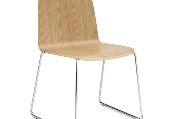 Стул от фабрики Normann Copenhagen модель Just -602
