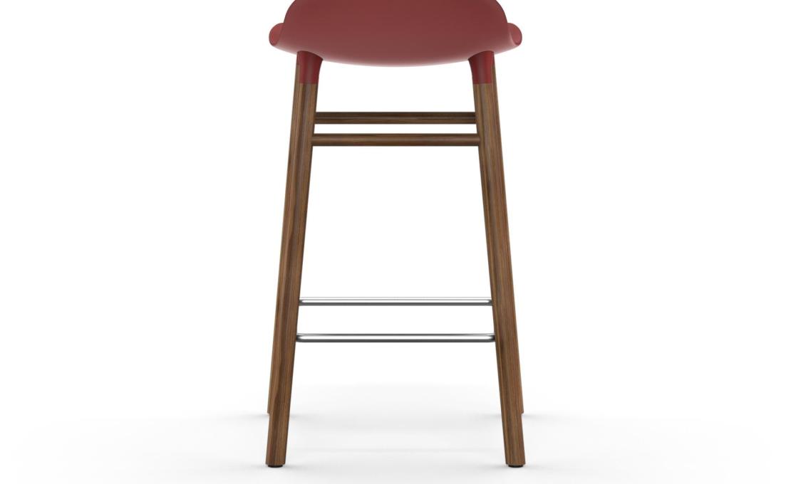 Барный стул от фабрики Normann Copenhagen модель Form  with Wood Legs