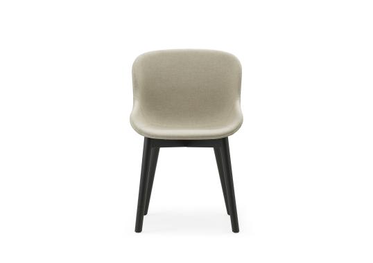 Стул от фабрики Normann Copenhagen модель Hyg Full Upholstery 