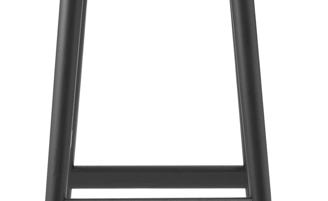 Барный стул от фабрики Normann Copenhagen модель Hyg Wood 