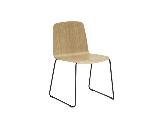 Стул от фабрики Normann Copenhagen модель Just -602