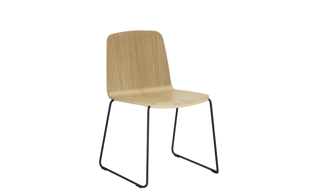 Стул от фабрики Normann Copenhagen модель Just -602