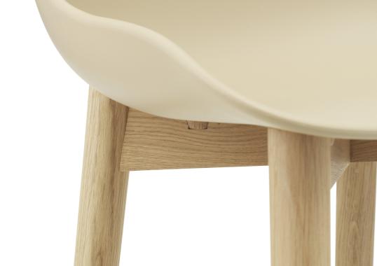 Барный стул от фабрики Normann Copenhagen модель Hyg Wood 