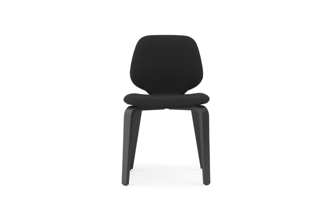 Стул от фабрики Normann Copenhagen модель My  Full Upholstery
