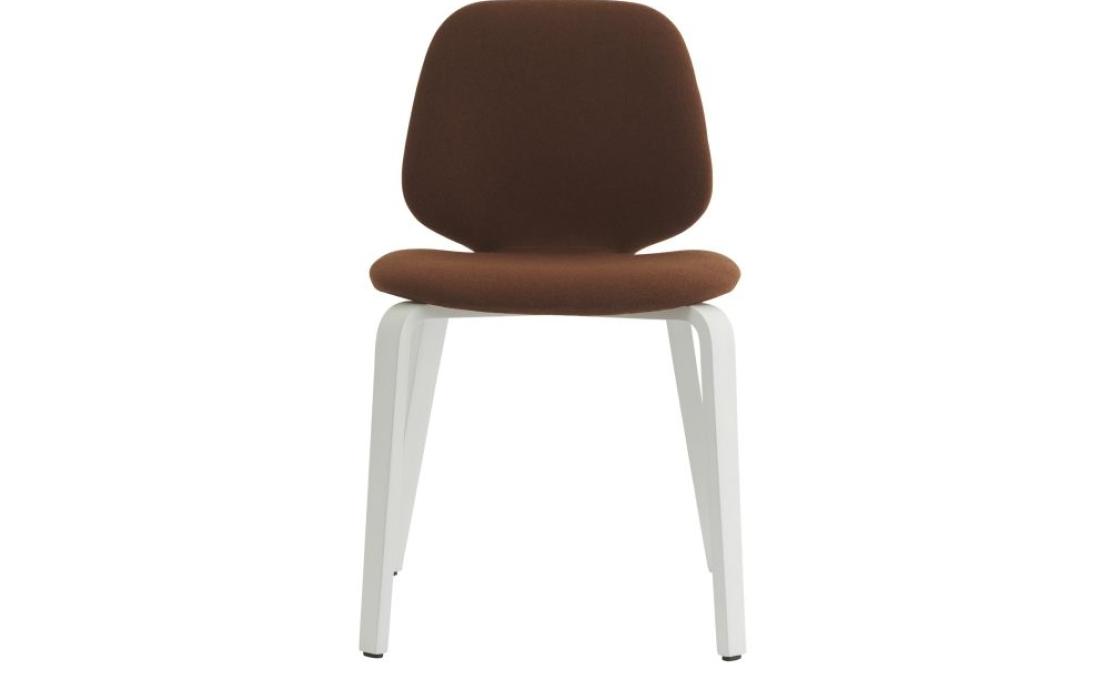 Стул от фабрики Normann Copenhagen модель My  Full Upholstery