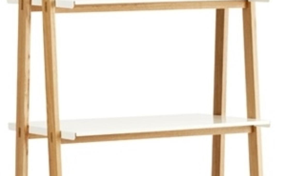 Стеллаж для книг от фабрики Normann Copenhagen модель 60100 One Step Up Bookcase