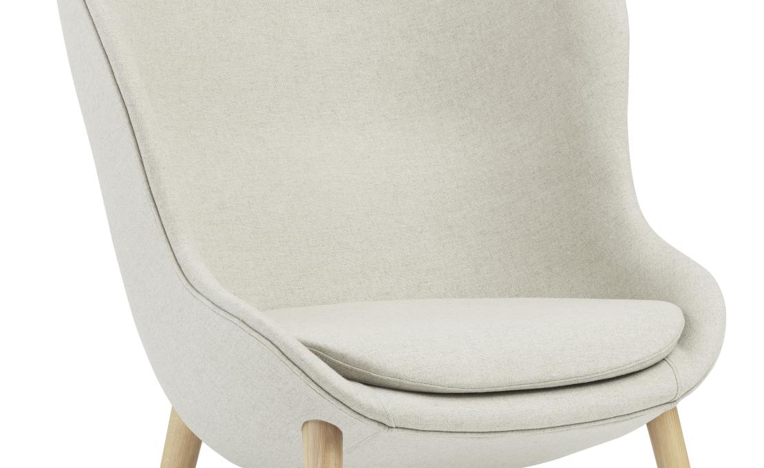 Кресло от фабрики Normann Copenhagen модель Hyg High Lounge 