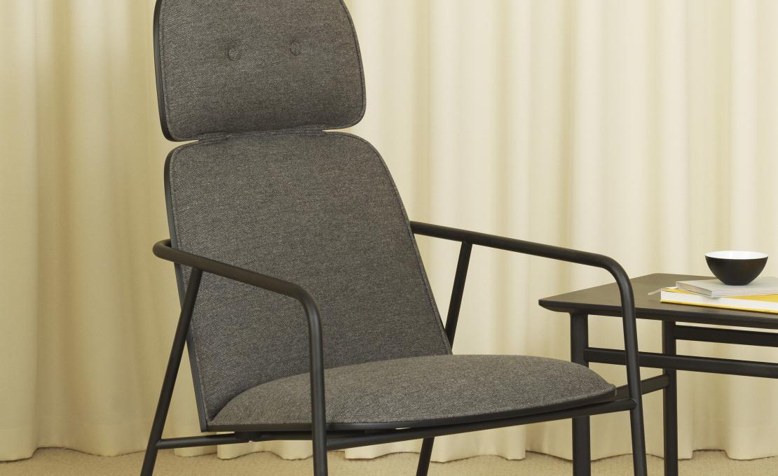 Стул от фабрики Normann Copenhagen модель Pad High 