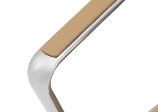 Кресло от фабрики Normann Copenhagen модель Pad Swivel Lounge 