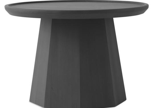 Журнальный столик от фабрики Normann Copenhagen модель 6025 Pine Occasional Table