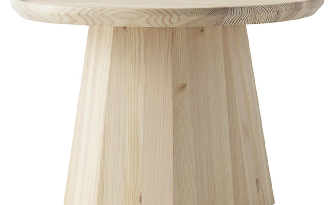 Журнальный столик от фабрики Normann Copenhagen модель 6025 Pine Occasional Table