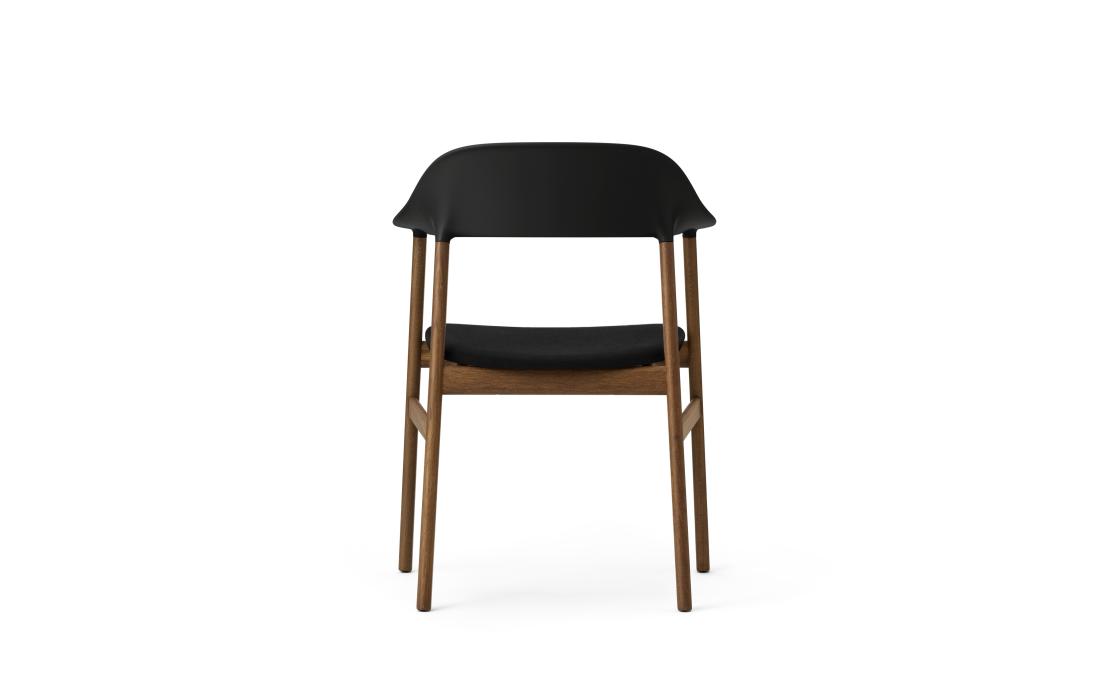 Кресло от фабрики Normann Copenhagen модель 14010 Herit Upholstery Arm