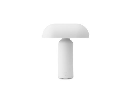 Настольная лампа от фабрики Normann Copenhagen модель 51011 Porta Table Lamp