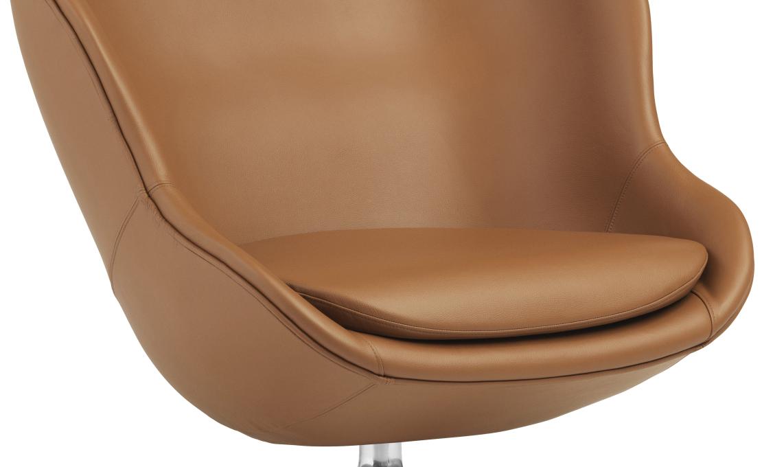 Кресло от фабрики Normann Copenhagen модель Hyg Swivel Lounge  Low