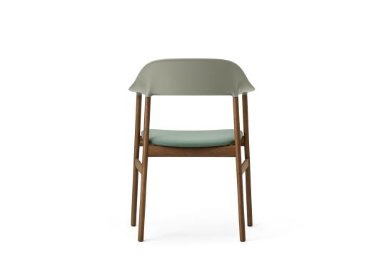 Кресло от фабрики Normann Copenhagen модель 14010 Herit Upholstery Arm