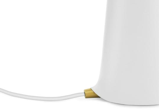 Настольная лампа от фабрики Normann Copenhagen модель Shelter Table Lamp-50