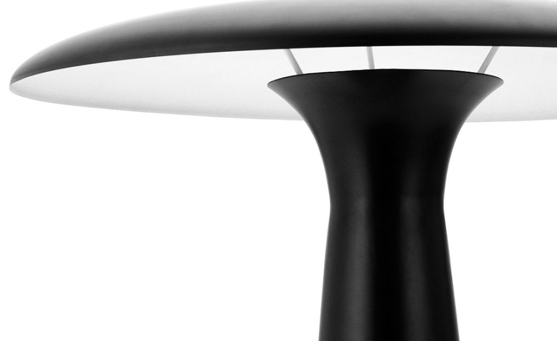 Настольная лампа от фабрики Normann Copenhagen модель Shelter Table Lamp-50