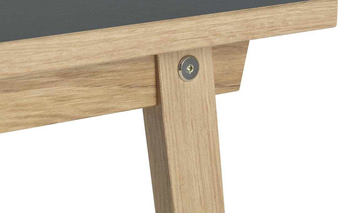 Журнальный столик от фабрики Normann Copenhagen модель Slice Linoleum-603091