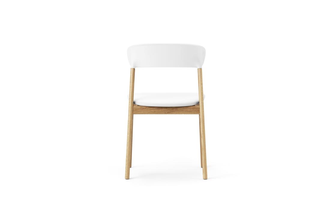 Стул от фабрики Normann Copenhagen модель 14010 Herit Upholstery 