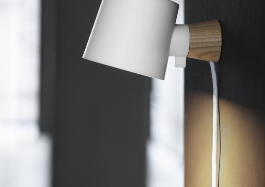 Настенный Светильник от фабрики Normann Copenhagen модель Rise Wall Lamp