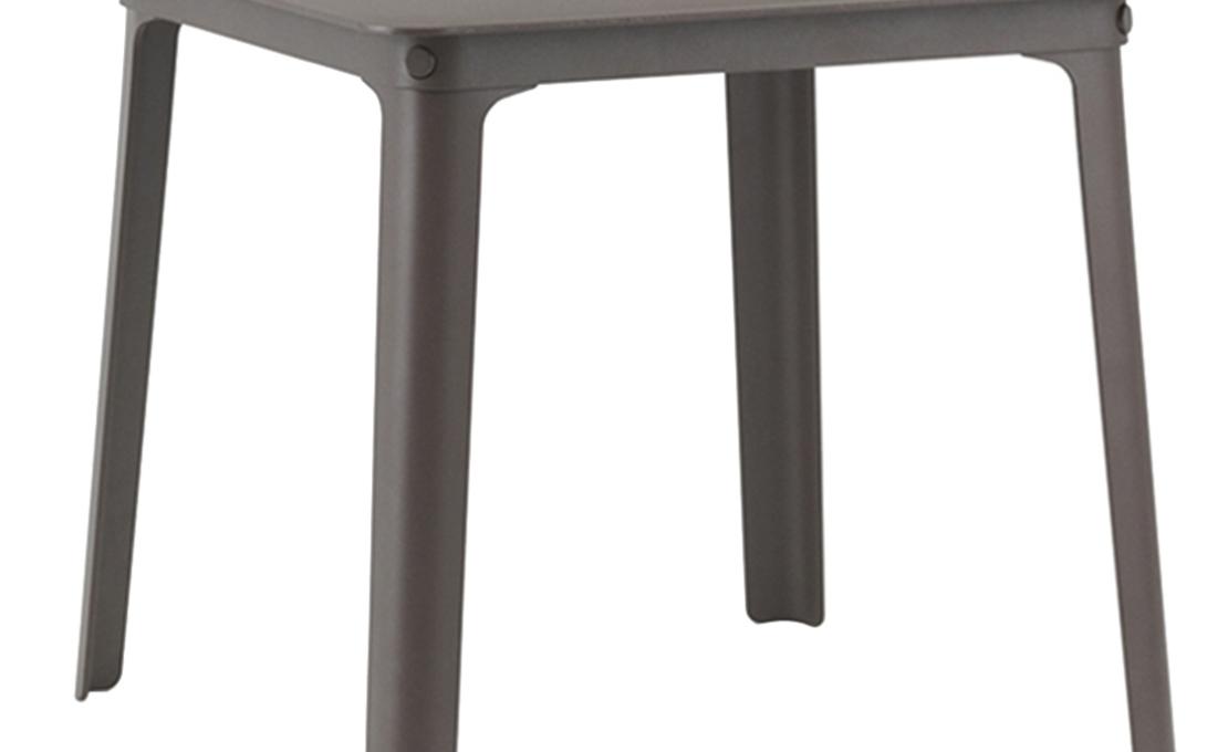 Журнальный столик от фабрики Normann Copenhagen модель 60253 Steady Occasional Table