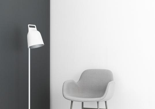 Торшер от фабрики Normann Copenhagen модель 5050 Stage Floor Lamp