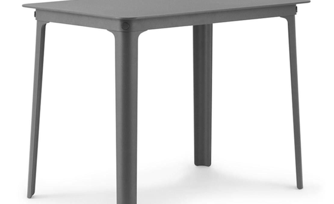 Журнальный столик от фабрики Normann Copenhagen модель 60253 Steady Occasional Table