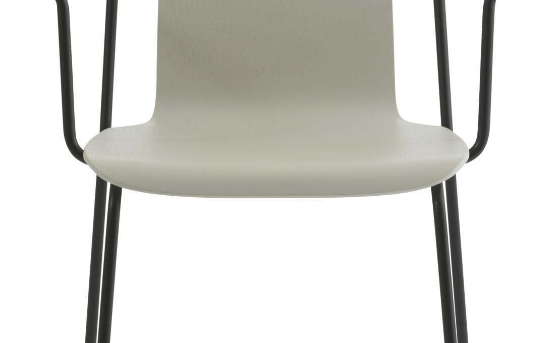 Кресло от фабрики Normann Copenhagen модель 6017 Studio Arm