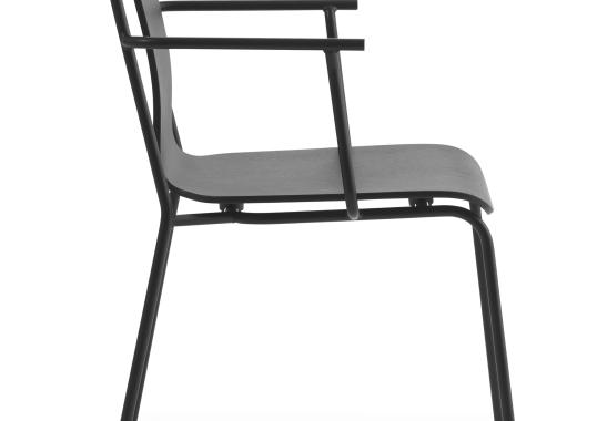 Кресло от фабрики Normann Copenhagen модель 6017 Studio Arm